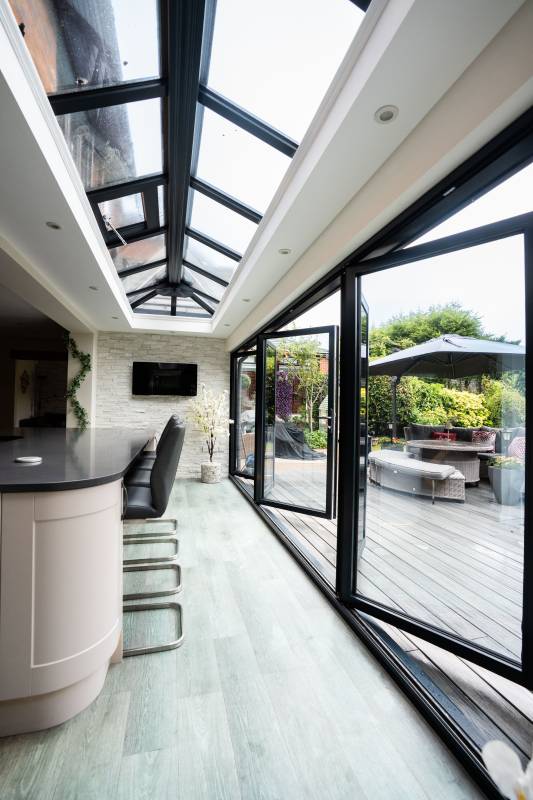 Space Extension  Main Photo